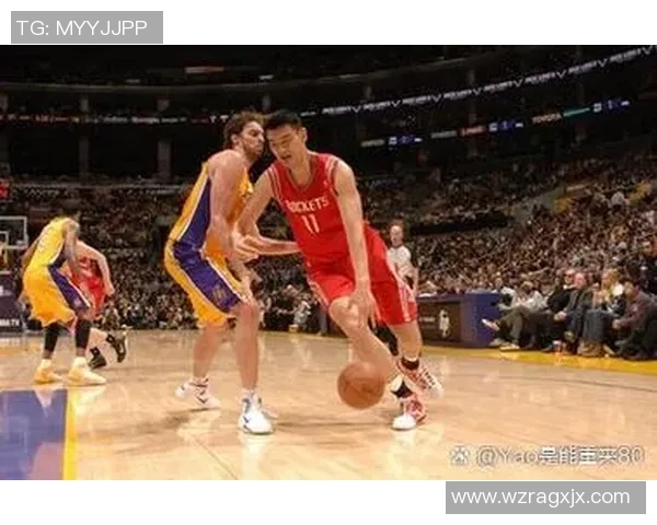 姚明亲手绘制的艺术作品展现篮球巨星的独特魅力与创意才华