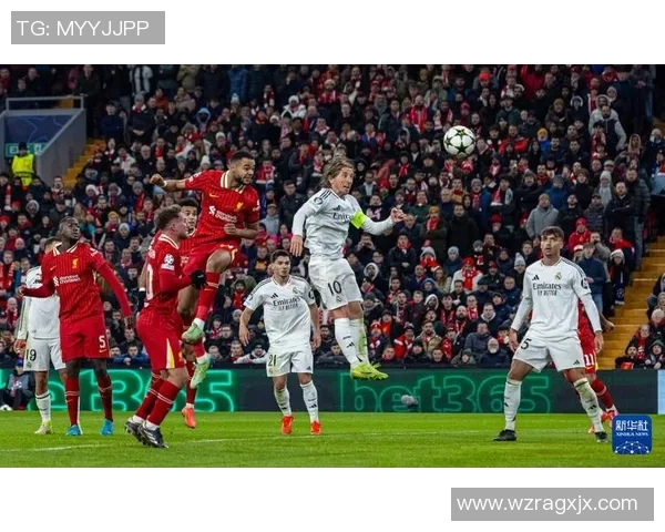 欧冠激战波尔图与利物浦握手言和精彩瞬间回顾