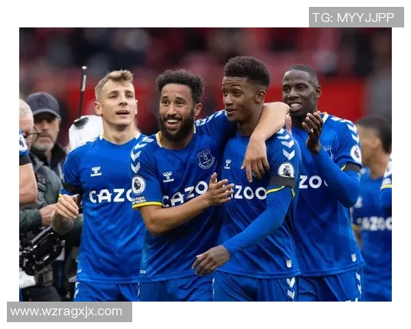 足总杯精彩对决那不勒斯与里昂战成平局神扑瞬间成比赛焦点分析