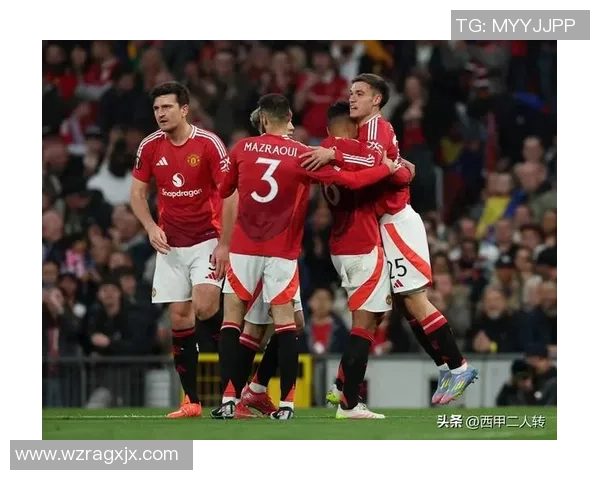 中超精彩对决里昂大胜曼联三球绝杀瞬间引发全场狂欢