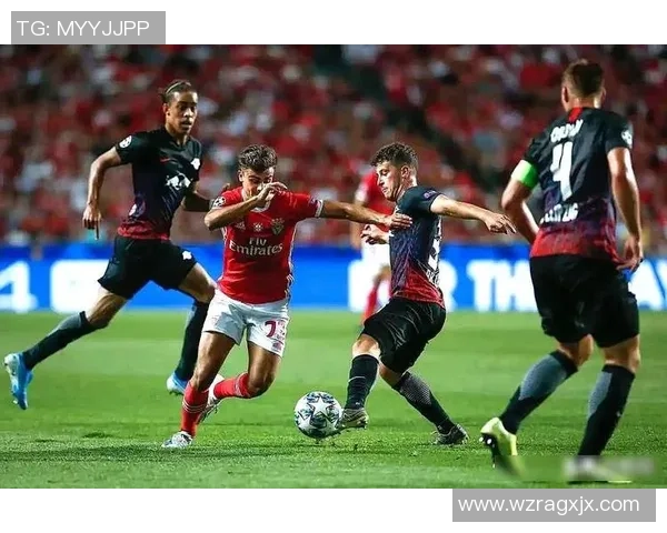 足总杯激战：多特蒙德逆转本菲卡全场沸腾战术解析