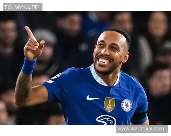 国王杯激战AC米兰6-2逆转切尔西补时争议进球引发全场狂欢 国王杯激战AC米兰6-2逆转切尔西补时争议进球引发全场狂欢