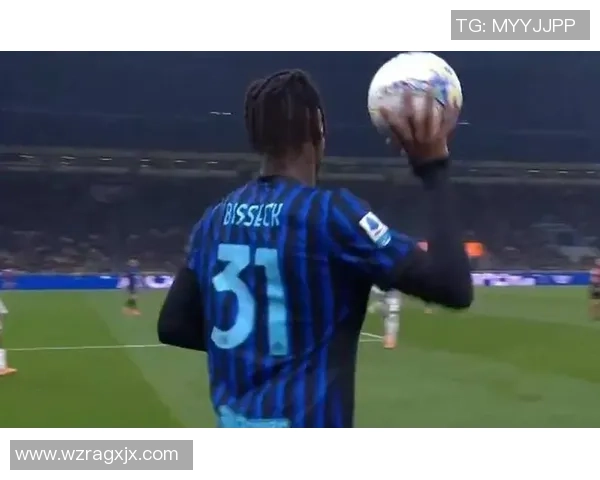 足总杯精彩对决国米与尤文图斯战成平局补时进球引发全场狂欢 足总杯精彩对决国米与尤文图斯战成平局补时进球引发全场狂欢