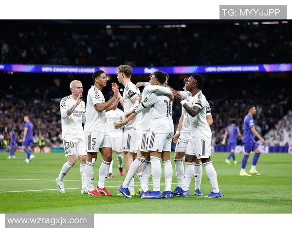 德甲激战:多特蒙德狂胜皇马五球大捷瞬间回顾与十大精彩进球分析 德甲激战:多特蒙德狂胜皇马五球大捷瞬间回顾与十大精彩进球分析