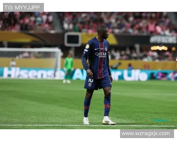 巴萨友谊赛小胜巴黎圣日耳曼乌龙球成比赛转折点